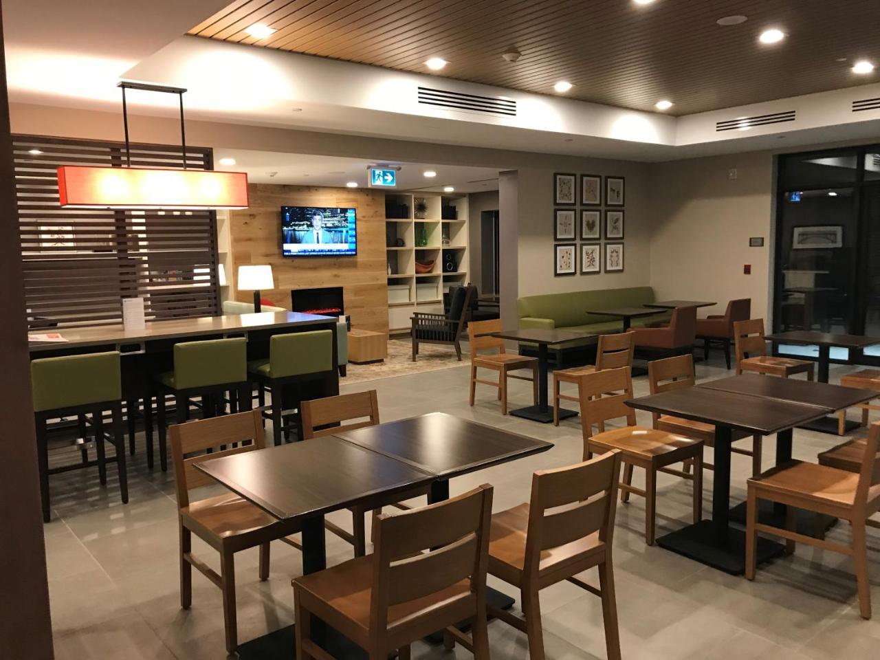 Country Inn & Suites By Radisson, Belleville, On Ngoại thất bức ảnh
