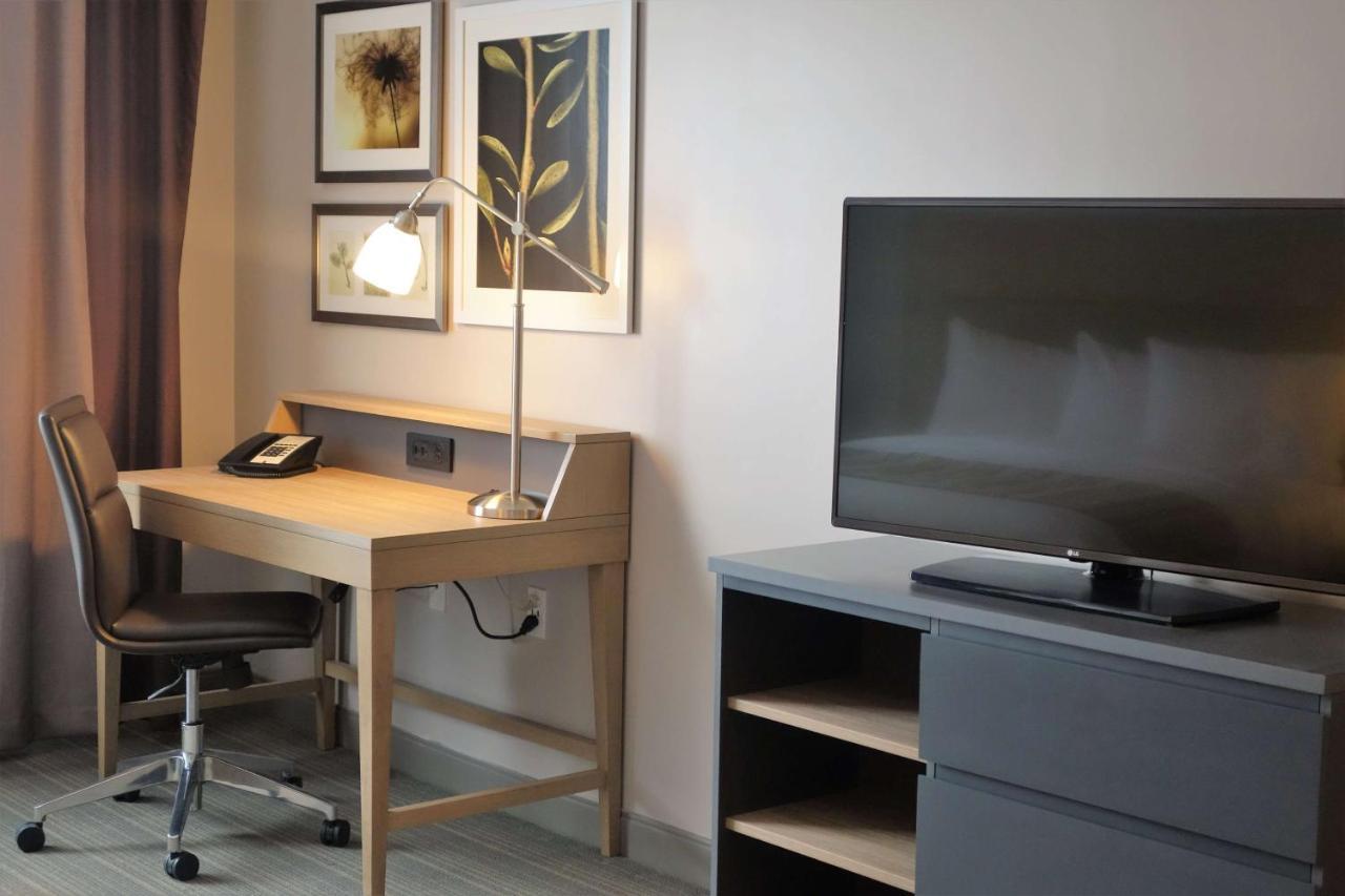 Country Inn & Suites By Radisson, Belleville, On Ngoại thất bức ảnh